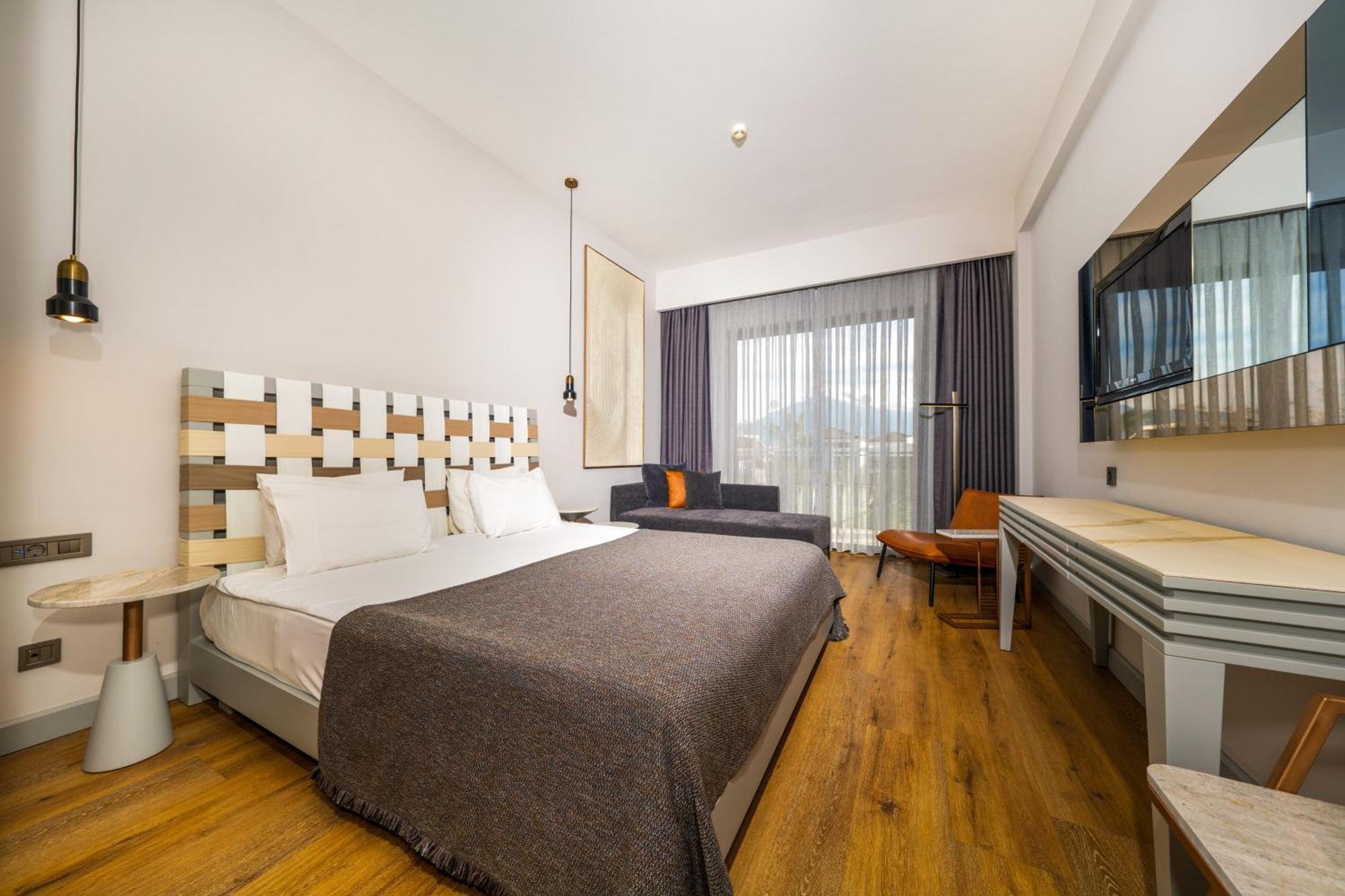 Double Room Land View